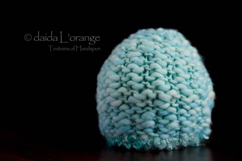 Ooak Luxe Newborn Textured Beanie Hut - Aqua Seas Winter Kollektion von DaidaLOrange