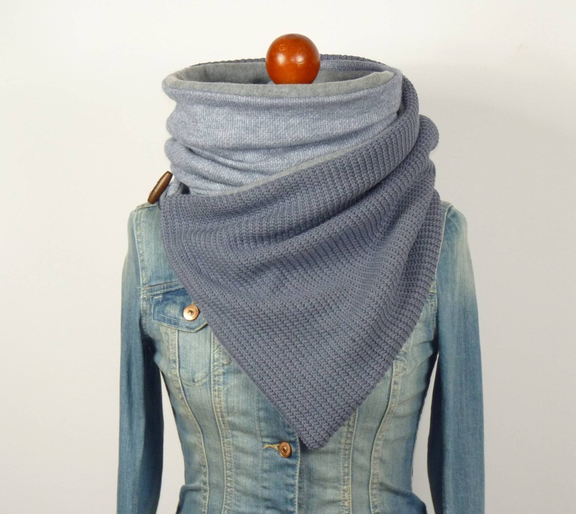 Wickelschal Dreieckstuch Knopfschal, Strick & Fleece , Dreiecktuch, Tuch, Schal, Freundin Geschenk, Dreieckstuch, Damen von Dailylifewomen