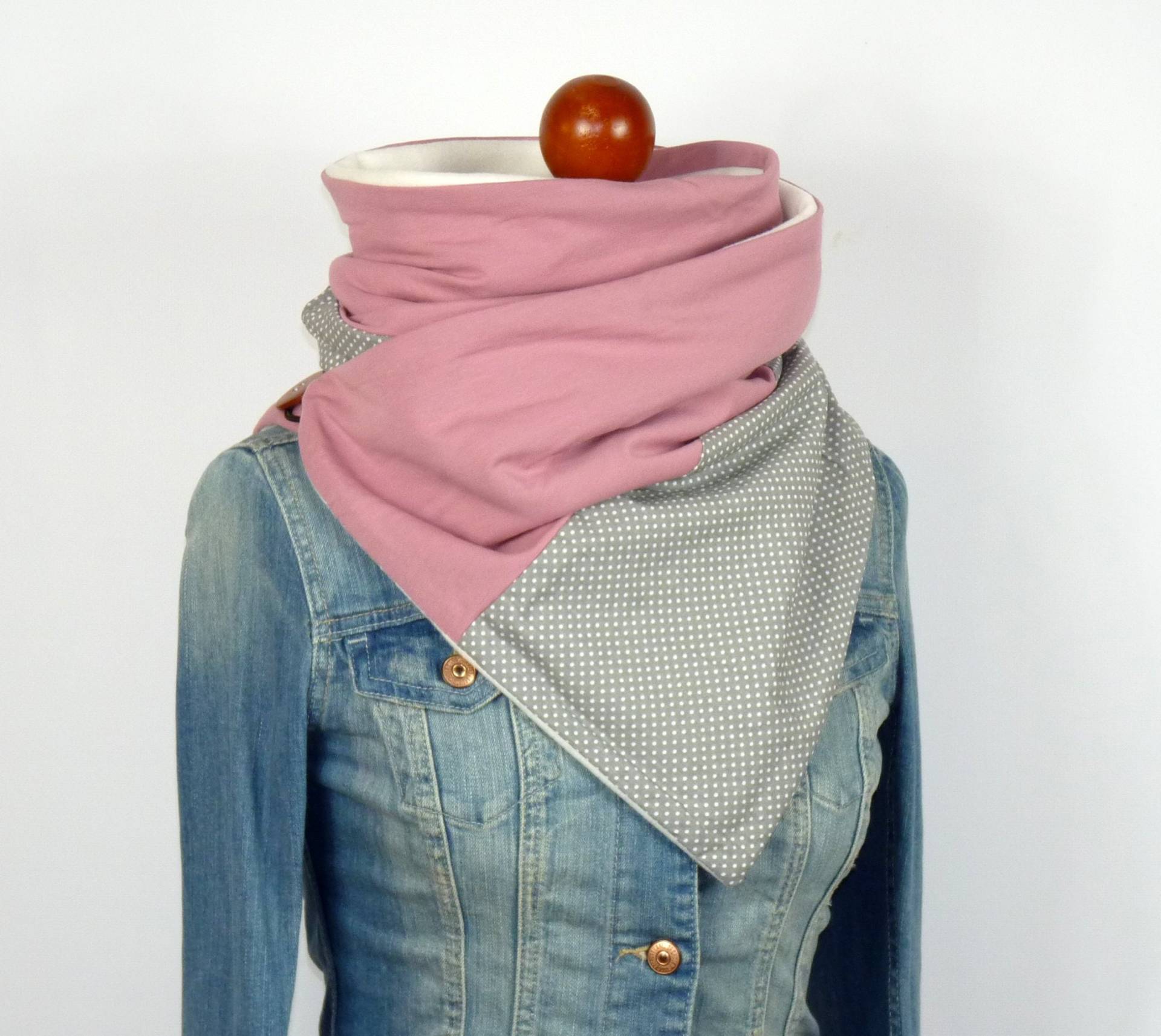 Wickelschal Dreieckstuch Knopfschal, Sweat & Fleece , Dreiecktuch, Tuch, Schal, Freundin Geschenk, Dreieckstuch, Damen von Dailylifewomen