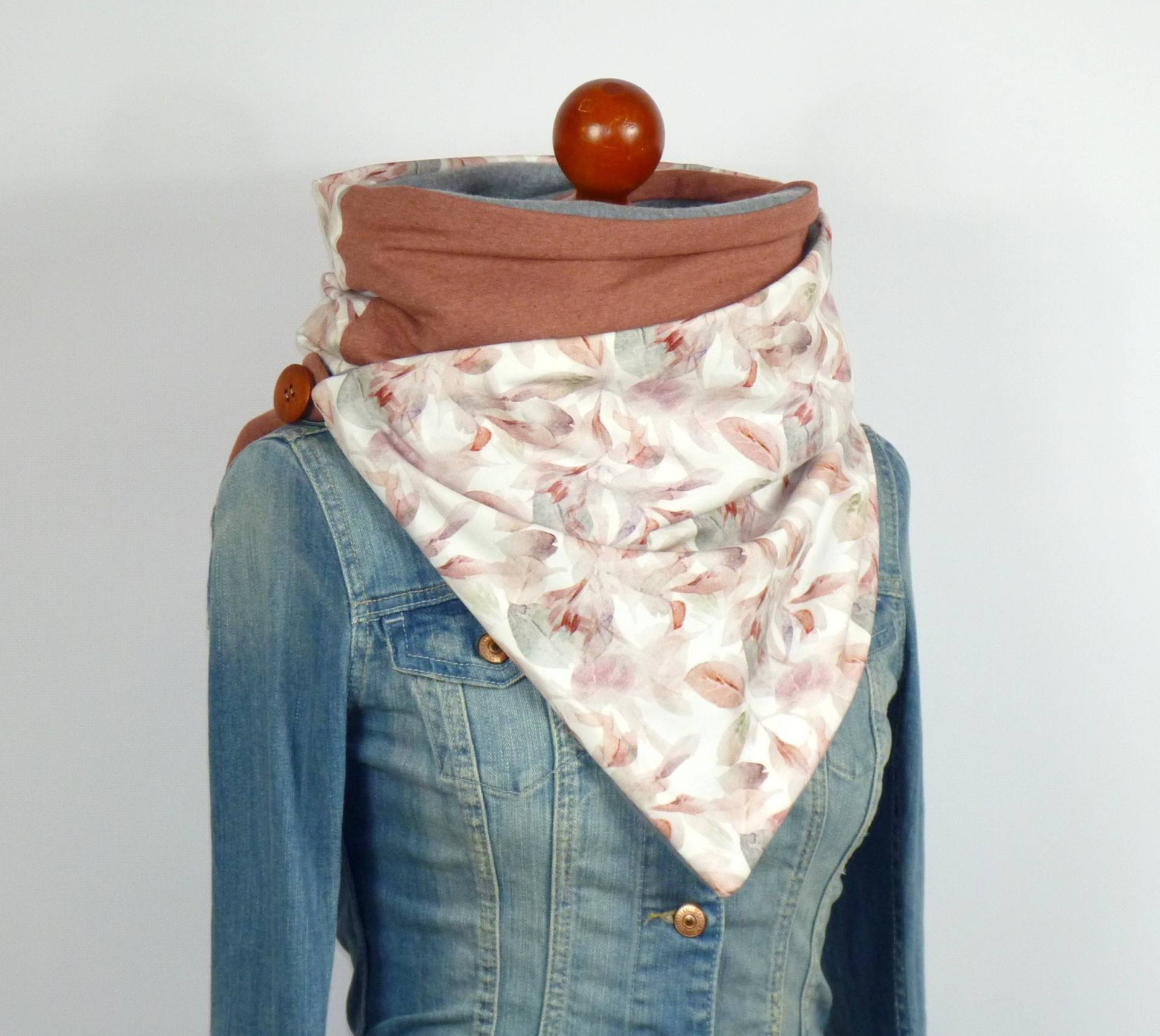 Wickelschal Knopfschal, Jersey & Fleece , Dreiecktuch, Tuch, Schal, Freundin Geschenk, Dreieckstuch, Damen von Dailylifewomen