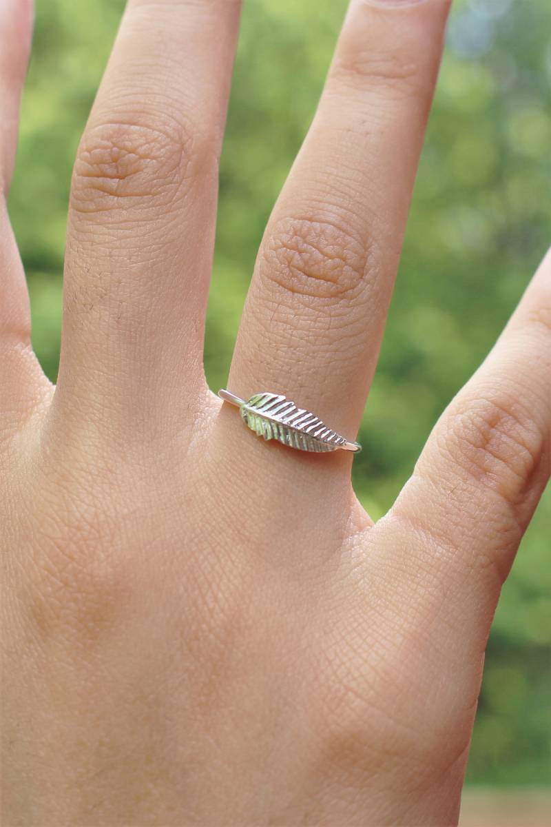 Feder Ring Aus 925 Silber Gefaßt von Daintybylouloubeads