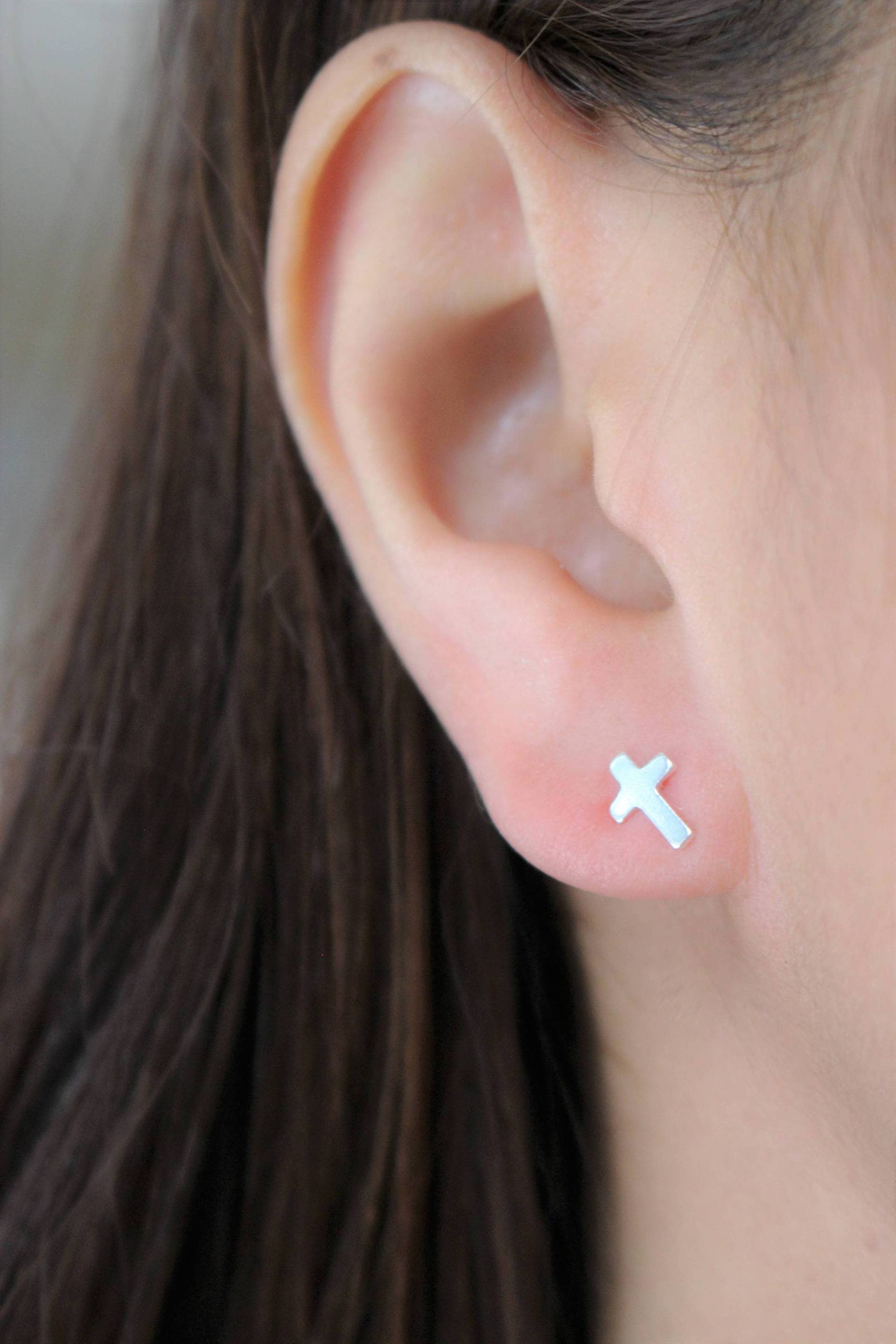 sterling Silber Kreuz Ohrstecker Minimalist 925 von Daintybylouloubeads