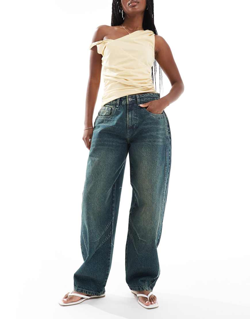 Daisy Street - Barrel-Jeans in Blau mit niedrigem Bund von Daisy Street