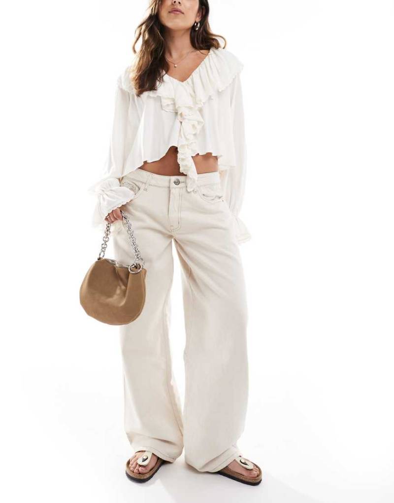 Daisy Street - Boyfriend-Jeans in Ecru mit niedrigem Bund-Weiß von Daisy Street