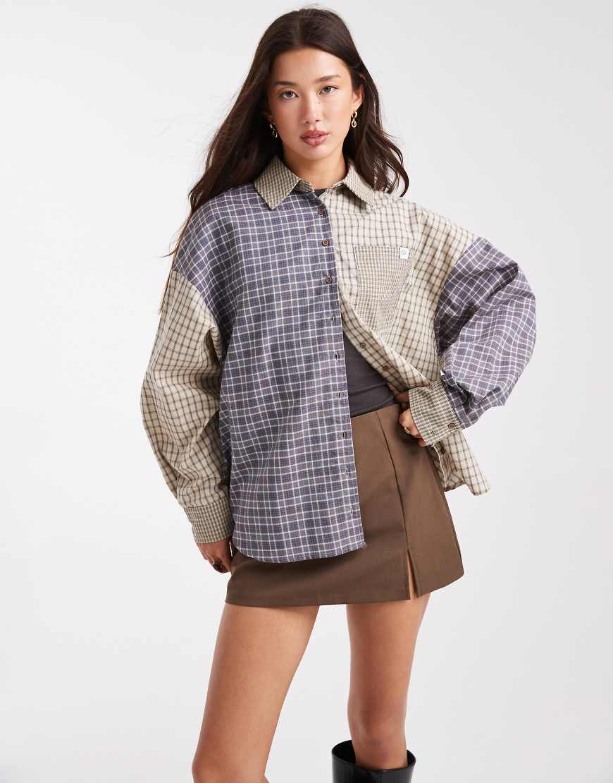 Daisy Street - Dad-Hemd mit Oversize-Passform und kontrastierendem Karomuster in Blau und Beige-Bunt von Daisy Street