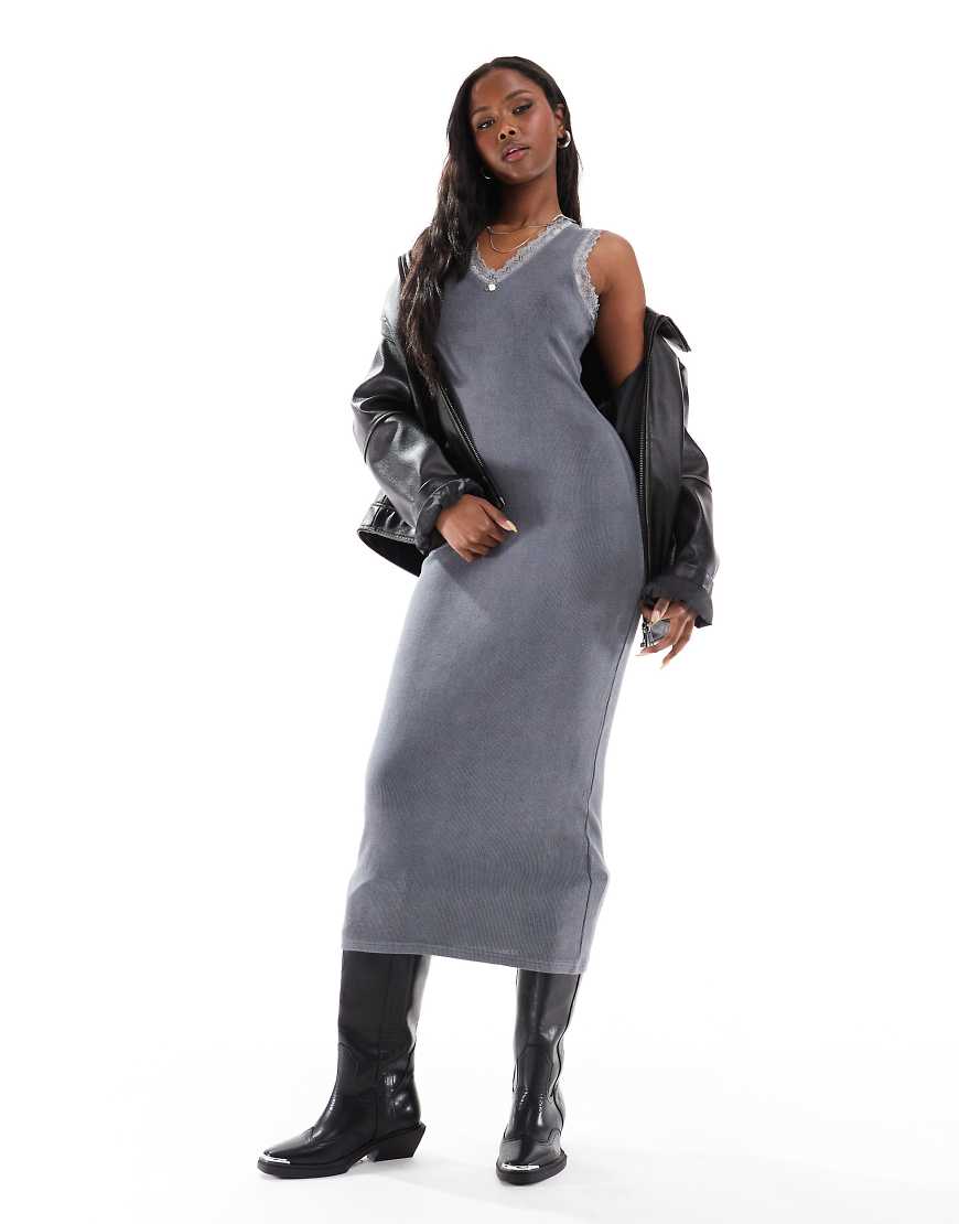 Daisy Street - Geripptes Midikleid in Anthrazit mit U-Ausschnitt, Spitzenbesatz und Rosette-Grau von Daisy Street