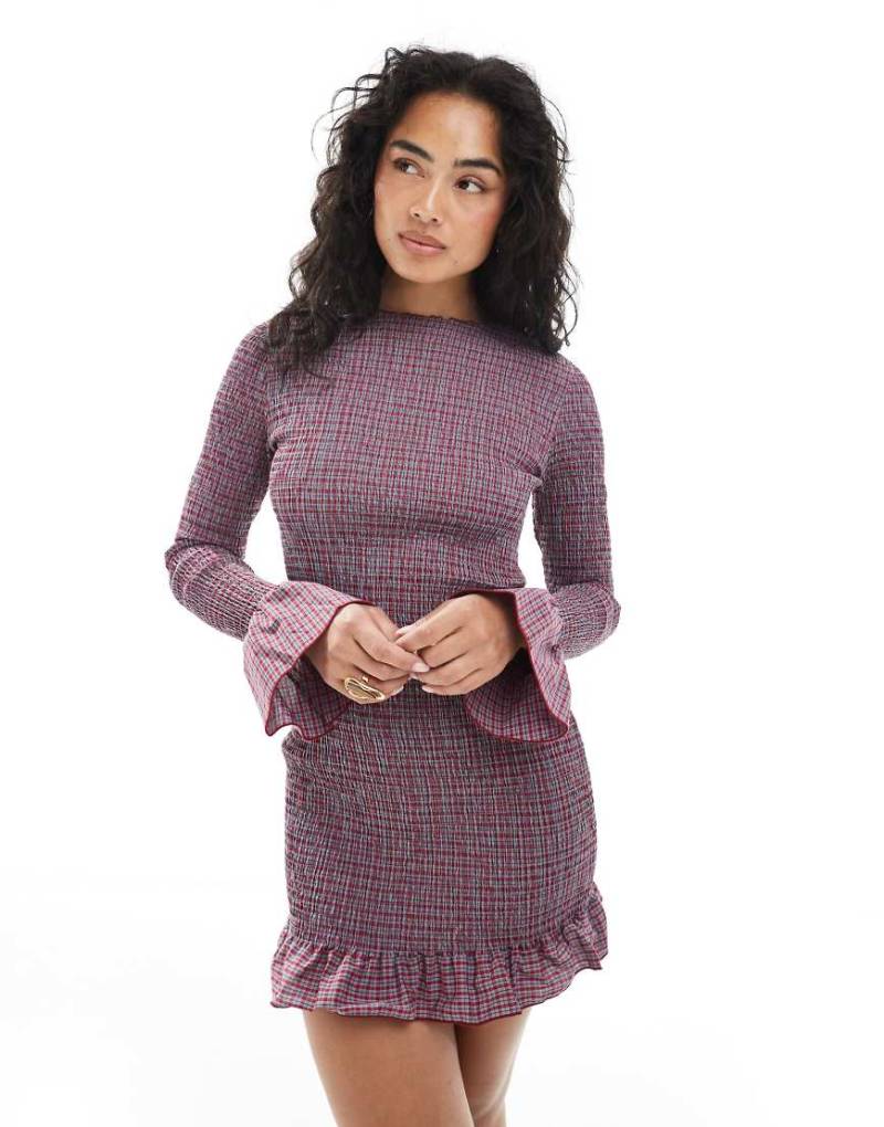 Daisy Street - Langärmliges, gesmoktes Minikleid in kariertem Rot von Daisy Street