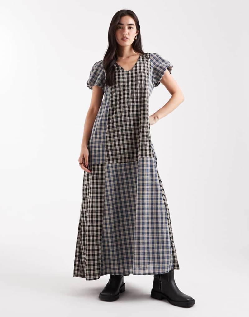 Daisy Street - Maxikleid mit kurzen Puffärmeln und Karomix-Bunt von Daisy Street