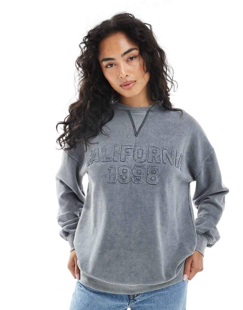 Daisy Street - Oversize-Sweatshirt in meliertem Grau mit Print von Daisy Street