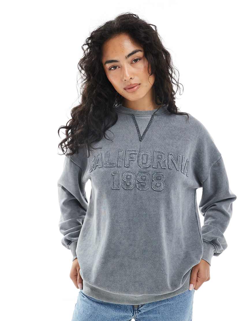 Daisy Street - Oversize-Sweatshirt in meliertem Grau mit Print von Daisy Street