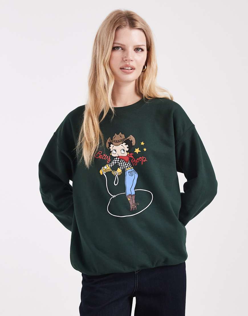 Daisy Street - Sweatshirt in Tannengrün mit Betty-Boop-Motiv im Cowgirl-Lok von Daisy Street