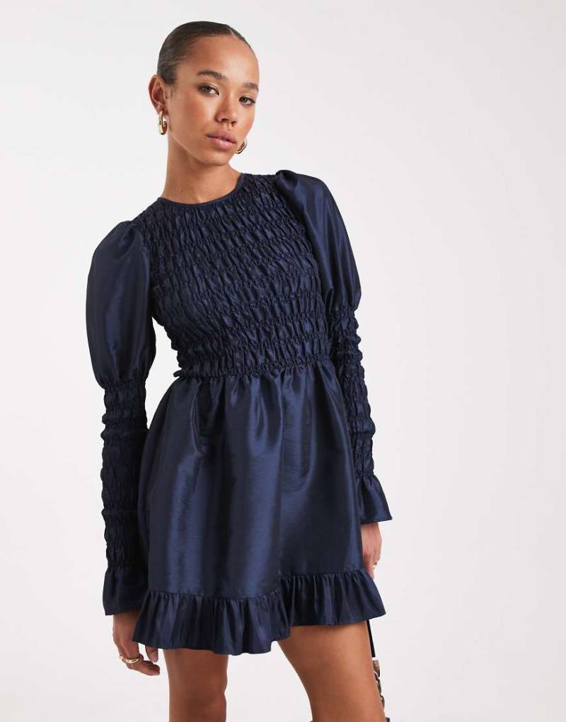 Daisy Street - Taft-Minikleid in Marineblau mit gesmokten, voluminösen Ärmeln von Daisy Street