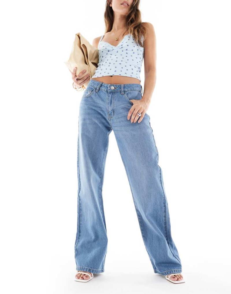 Daisy Street - Weite Jeans in vintage-blauer Waschung mit niedrigem Bund von Daisy Street