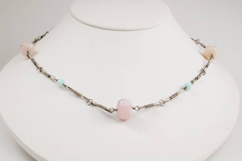 Handgefertigte Sterling-Kette Mit Rosa Und Blau Anden Opal Handgefertigte Sterling-Kette Mit Rosa Und Blau Anden Opal von DaisyCatJewelry