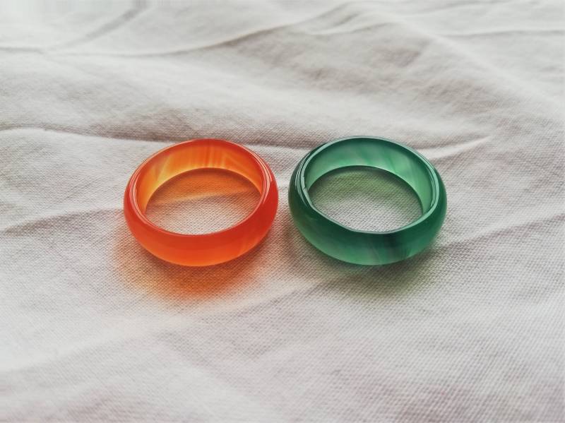 Rot Achat Karneol Solid Band Ring, Edelstein Ring Set, Grün Bandring, Roter Geschnitzt Stein Bandring 5-10 Us von DaisyJewelryCraft