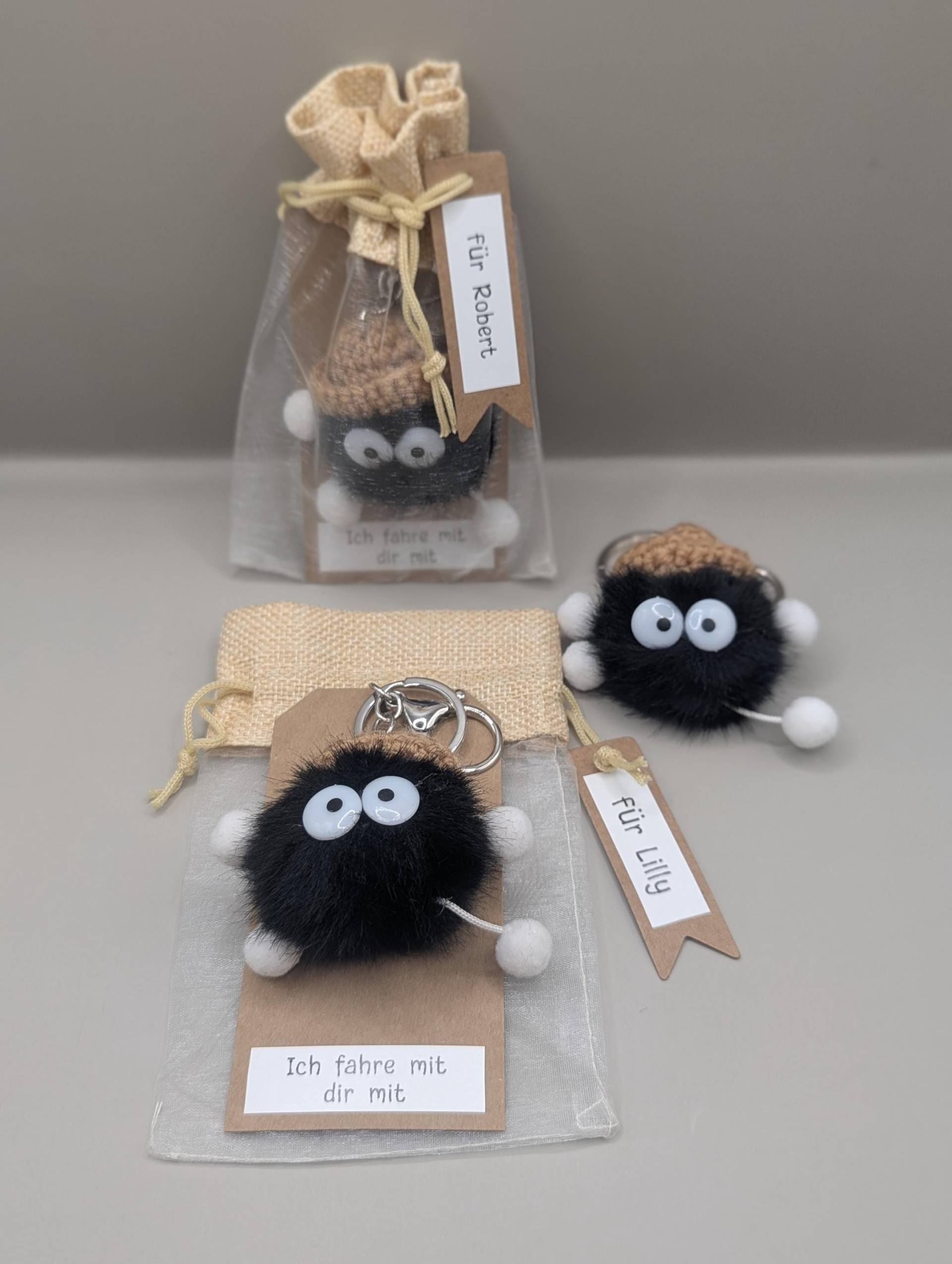 Autoschutzmonster | Glücksbringer Fürs Auto Geschenk Führerschein Mutmacher Anhänger Personalisiert Handmade von DaisyKreationen