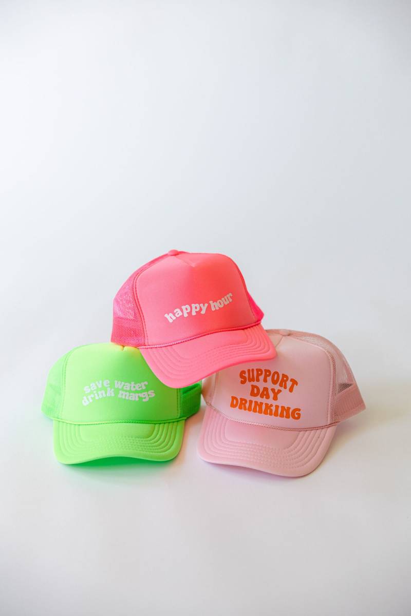 Benutzerdefinierte Fernlastwagenmütze | Slogan Trucker Hat Party Hut Spruch Retro Cap Bachelorette von DaisyScottDesigns