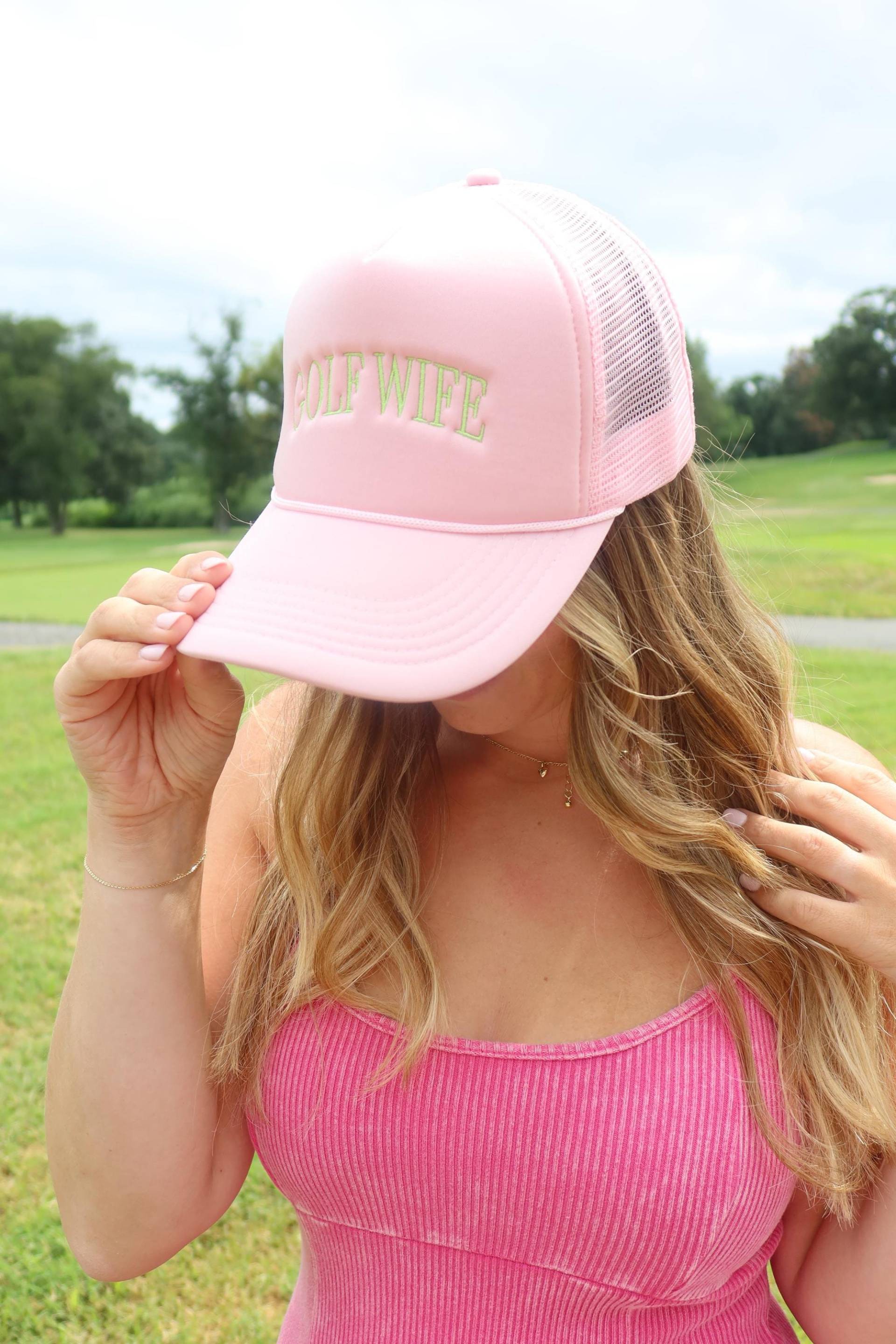 Bestickter Trucker Hat | Golf Wife Cap Golfer Bestickte Baseballkappe Zubehör Geschenk Bestickter Trucker Hat | Golf Wife Cap Golfer Bestickte Baseballkappe Zubehör Geschenk von DaisyScottDesigns