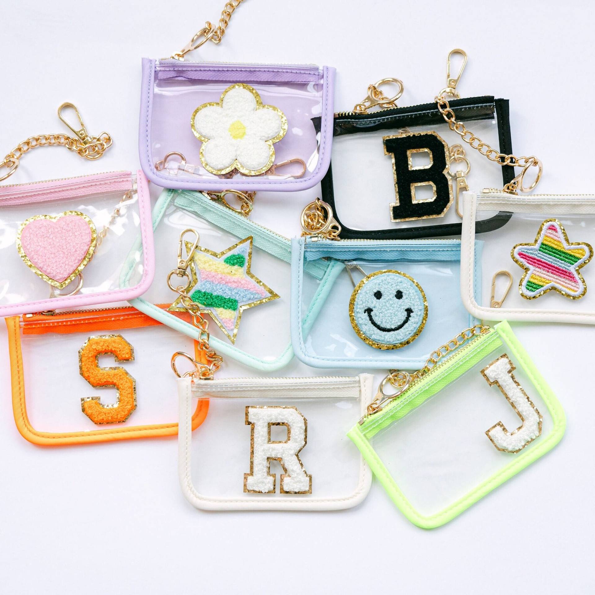 Personalisierte Klare Brieftasche Schlüsselanhänger | Klare Kartenhalter Mit Patches Chenille Buchstabe Schlüsselbund Kleiner Durchsichtiger Personalisierte Klare Brieftasche Schlüsselanhänger | Klare Kartenhalter Mit Patches Chenille Buchstabe Schlüsselbund Kleiner Durchsichtiger von DaisyScottDesigns