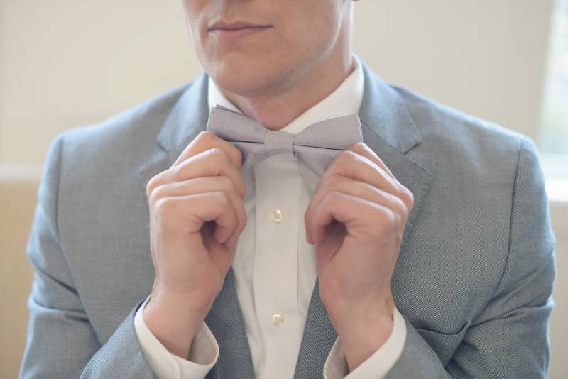 Lila Reiner Seide Fliege von DaisyandOakStudio