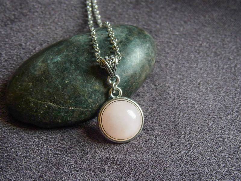 Rose Quartz Anhänger Halskette Zierliche Charmed Edelstahl Kette Damen Geschenk Free Uk Lieferung von DaisylimeCreation