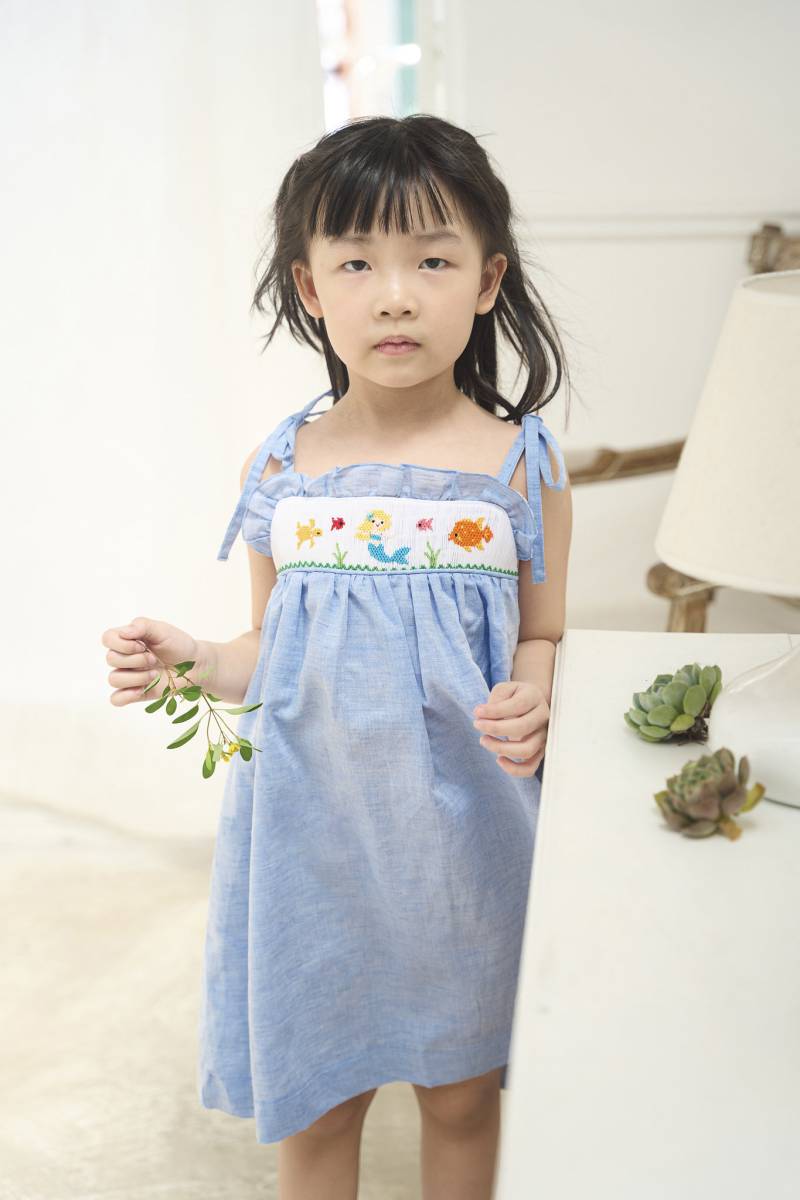 Gesmoktes Leinenkleid Mit Meerjungfrau/Gesmoktes Kleid Für Baby Mädchen Sommerkleid Babys von Daisystoryclothing