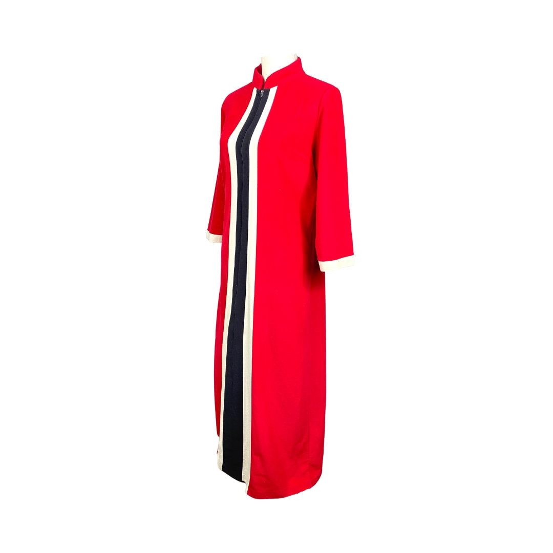 Vintage 1970Er Robe Velour Halbreißverschluss Größe 12 Jcpenney Rot Hausmantel, Hauskleid Schlafanzug Damen von DakodaCo