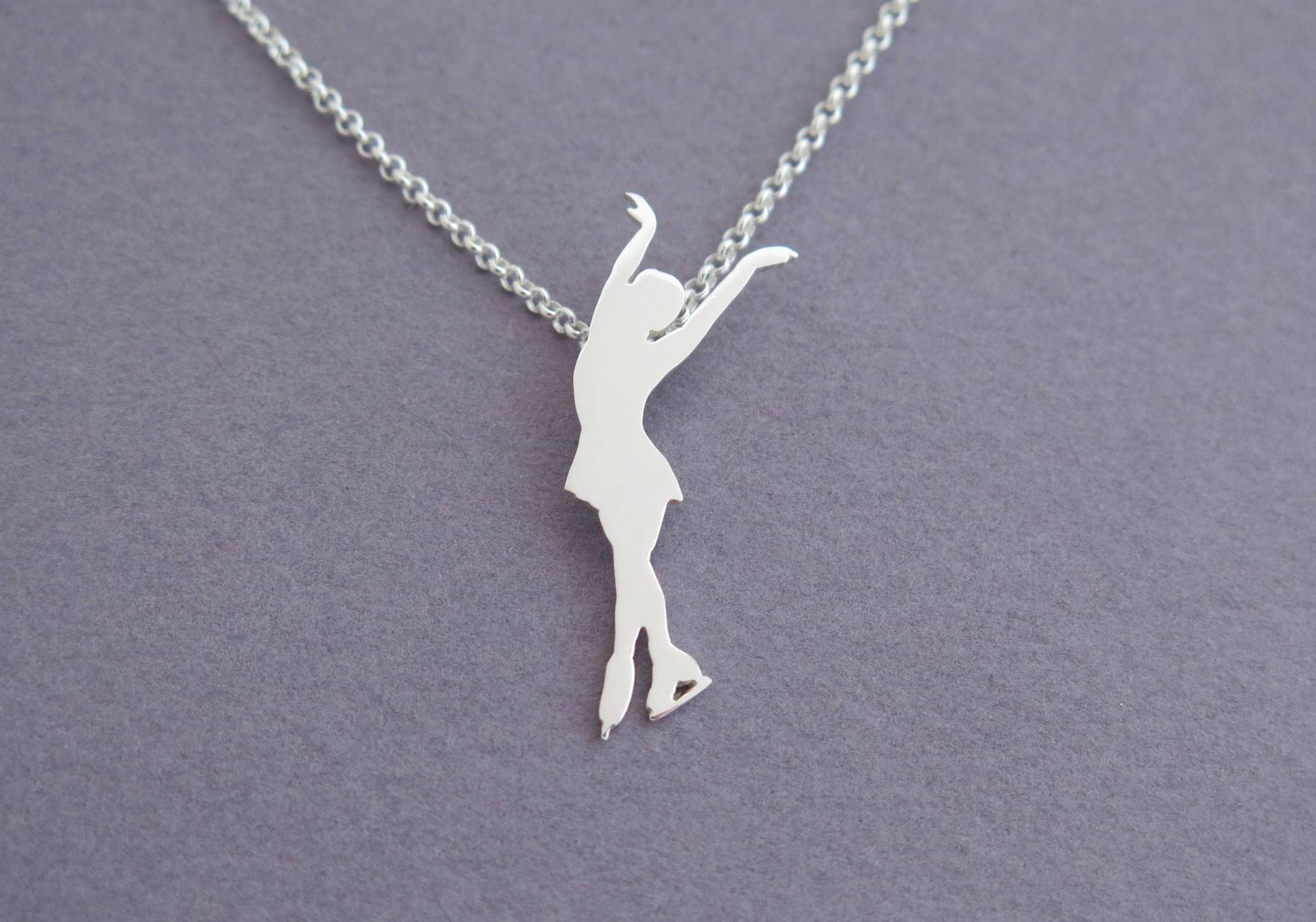 Eiskunstlauf Halskette - Schlittschuh Sterling Silber von DaliaShamirJewelry