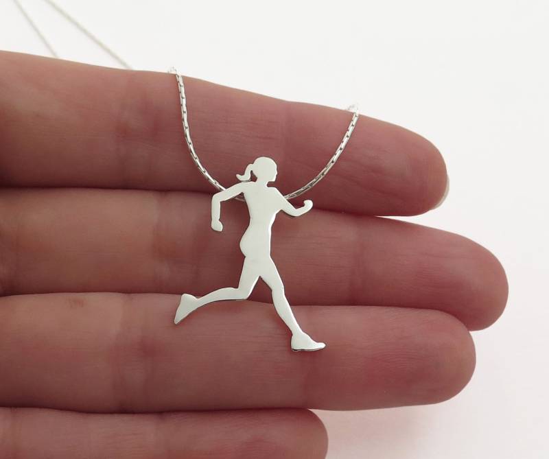 Läufer Halskette - Laufende Frau Anhänger Sterling Silber Sport Schmuck Für Frauen von DaliaShamirJewelry