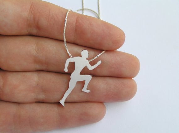 Runner Halsketten-Anhänger - Silber Jogging Man Silhouette Anhänger -Hand Cut von DaliaShamirJewelry