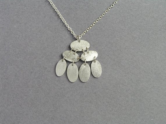 sterling Silber Baumeln Halskette - Kronleuchter Ovale Scheiben Pailletten Anhänger von DaliaShamirJewelry