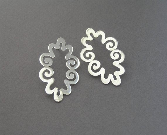 sterling Silber Ohrringe - Big Post Wirbel Muster von DaliaShamirJewelry