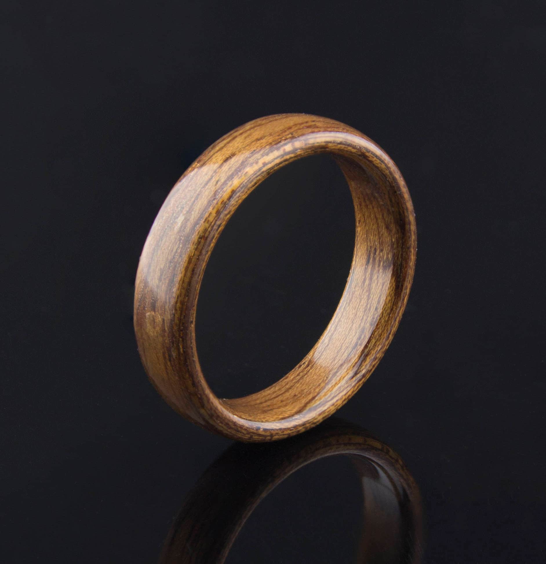 Bentwood Ring Handgefertigt Aus Mahagoniholz von DaliaWoodia