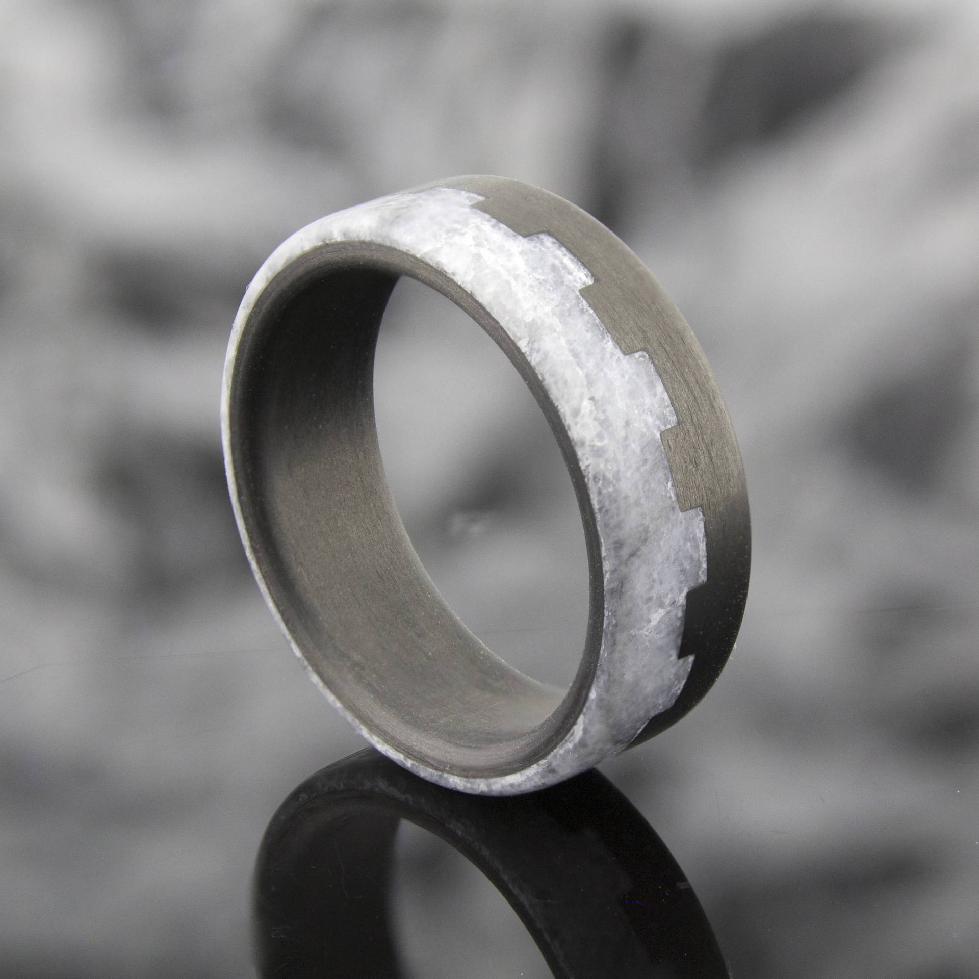 Carbonfaser Ring Mit Echtem Marmor, Schwarzer Ring, Herrenring, Herren Ehering, Eheringe, Für Männer von DaliaWoodia