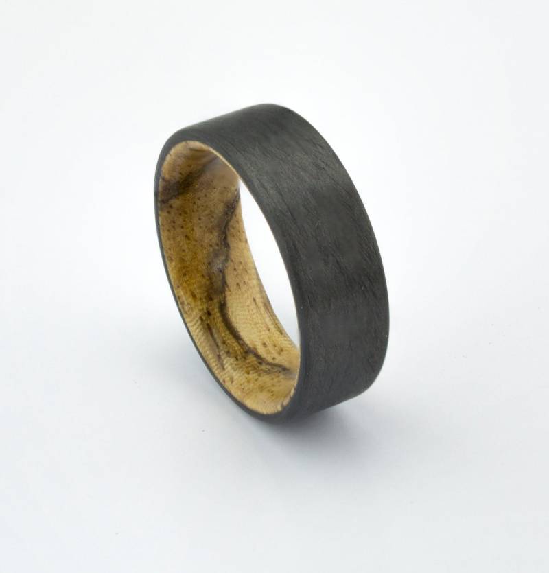 Carbonfaser Ring Mit Zebra Holz Liner, Eheringe, Schmuck, Ringe, Verlobungsringe, Schwarze Herren Eheringe, Herrenring Carbonfaser Ring Mit Zebra Holz Liner, Eheringe, Schmuck, Ringe, Verlobungsringe, Schwarze Herren Eheringe, Herrenring von DaliaWoodia