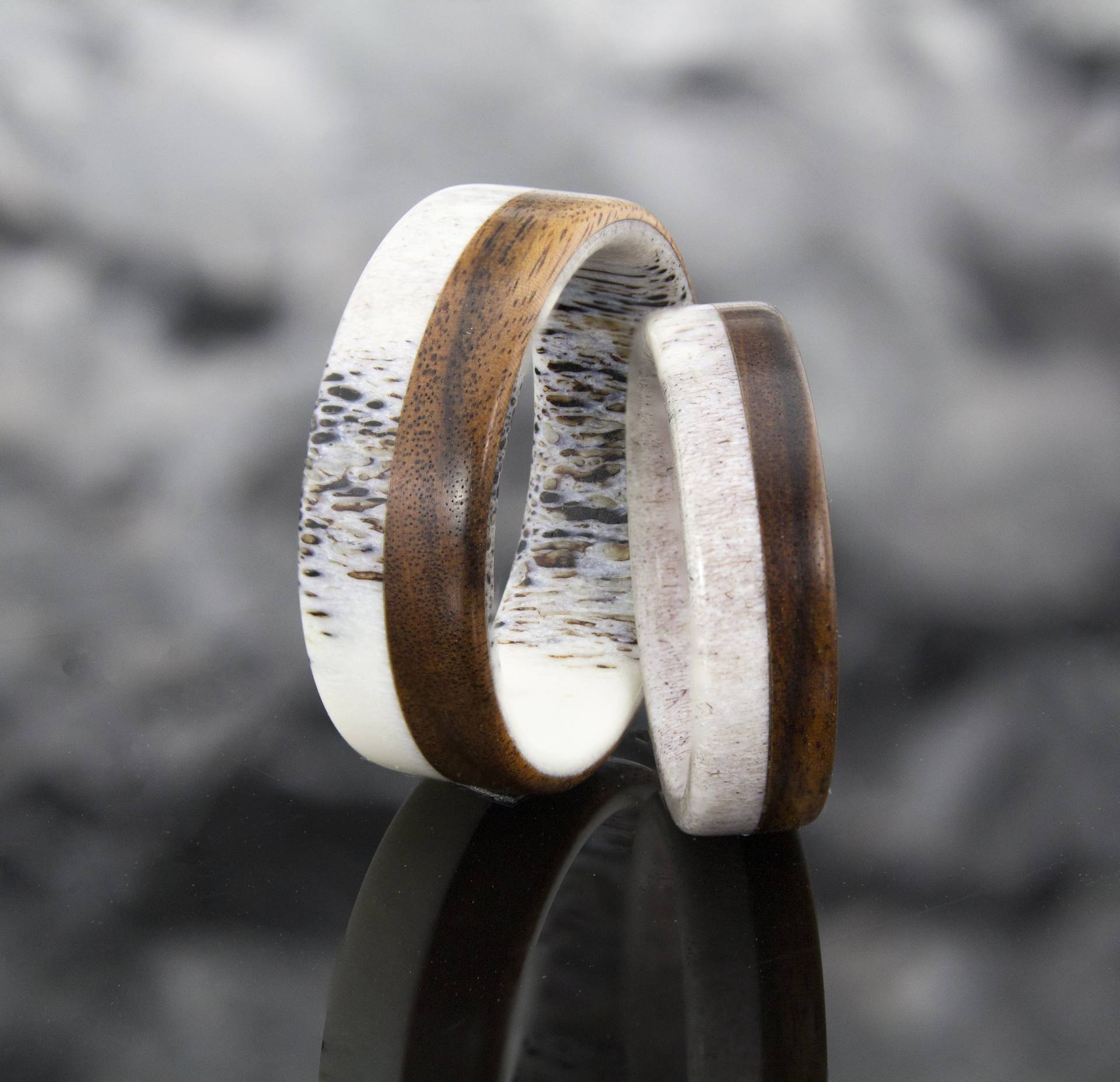 Ehering Set, Elchgeweih Ring, Honduras Holz Inlay, Ehering, Herren, Hochzeit & Verlobung von DaliaWoodia