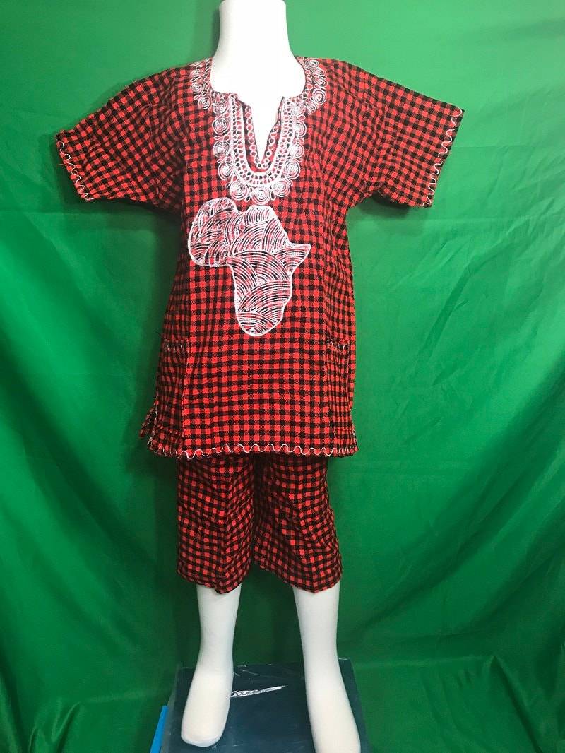 Kinder Unisex Massai Anzüge Kinder Unisex Massai Anzüge von DamarisAfricanArts