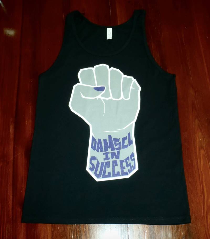 Holde Maid in Erfolg Unisex Schwarze Wanne Holde Maid in Erfolg Unisex Schwarze Wanne von DamselinSuccess