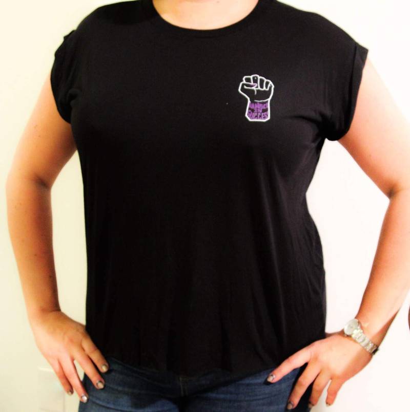 Maid in Erfolg Weiblichen Schwarzen Muskel-T-Shirt Maid in Erfolg Weiblichen Schwarzen Muskel-T-Shirt von DamselinSuccess