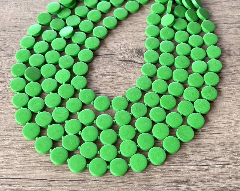 Grüne Statement Holz Halskette, Holzperlenkette, Chunky Multi Strand, Geschenk Für Frauen - Charlotte von DanaLeBlancDesigns