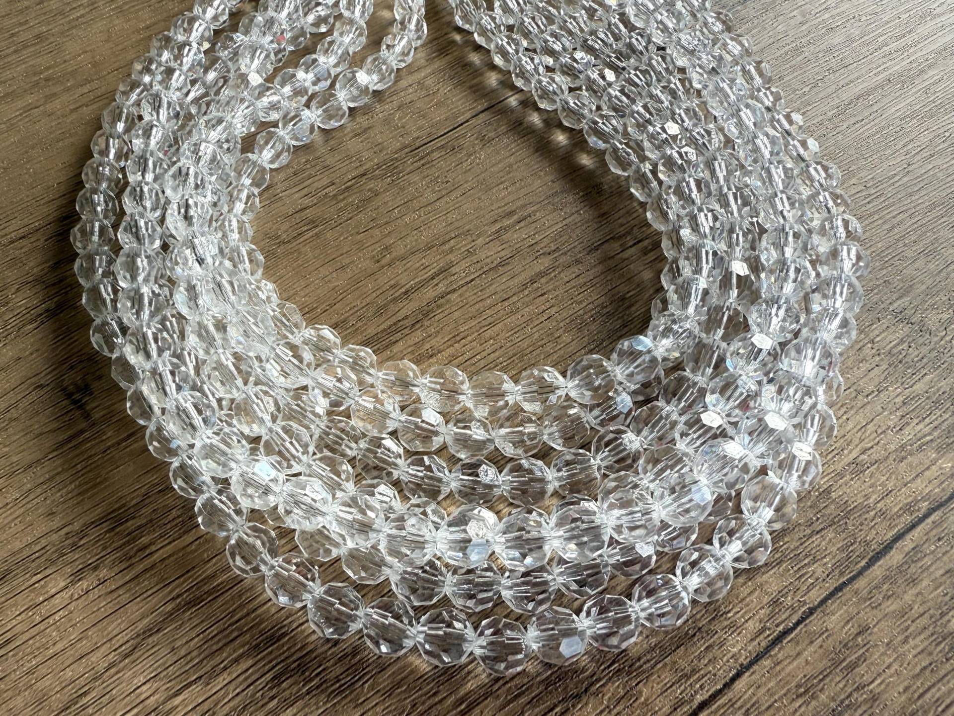 Klare Facettierte Acryl Multi Strang Statement Halskette Chunky Lucite Halskette - Evelyn Klare Facettierte Acryl Multi Strang Statement Halskette Chunky Lucite Halskette - Evelyn von DanaLeBlancDesigns