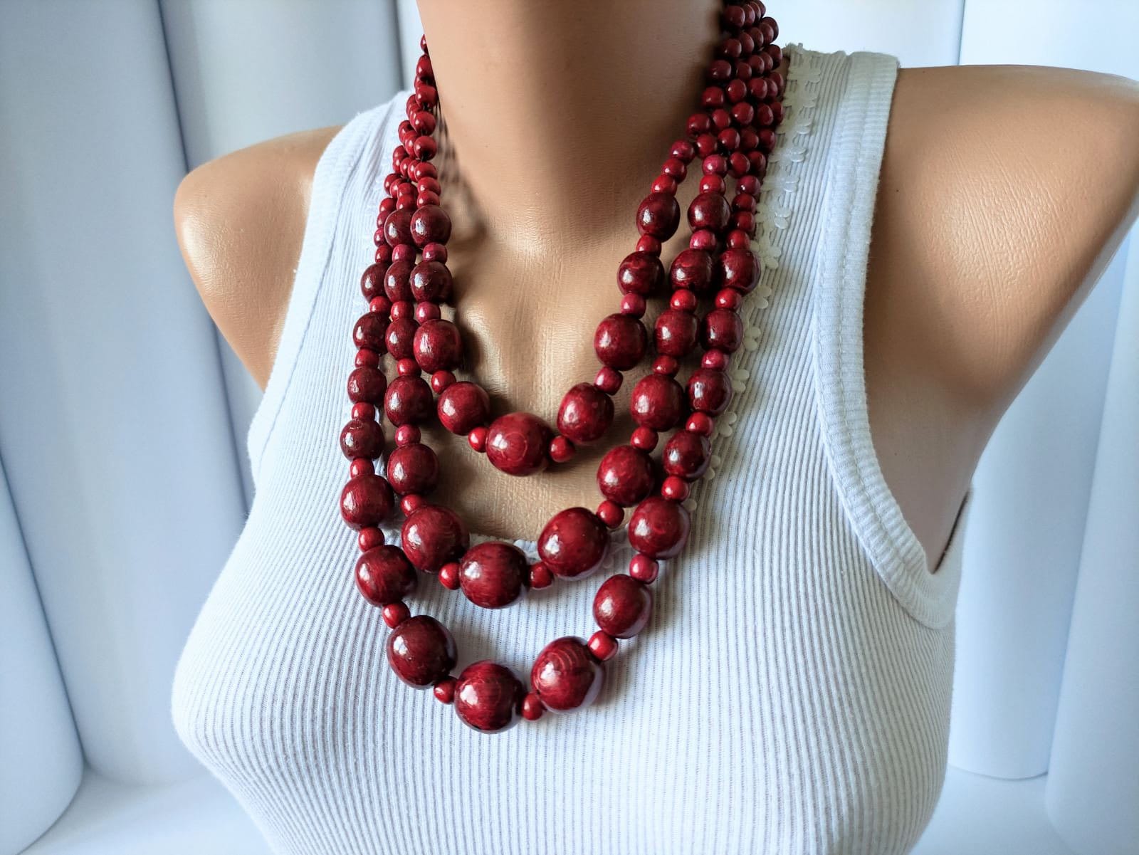Chunky Multi Strang Perlenkette, Holz Boho Perlen Halskette, Big Bold Multi-Schicht-Holzkette von DanajewelryUA