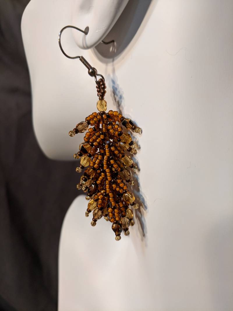 Kurze Gold "Unendlichkeit" Ohrringe von DancingLightOregon