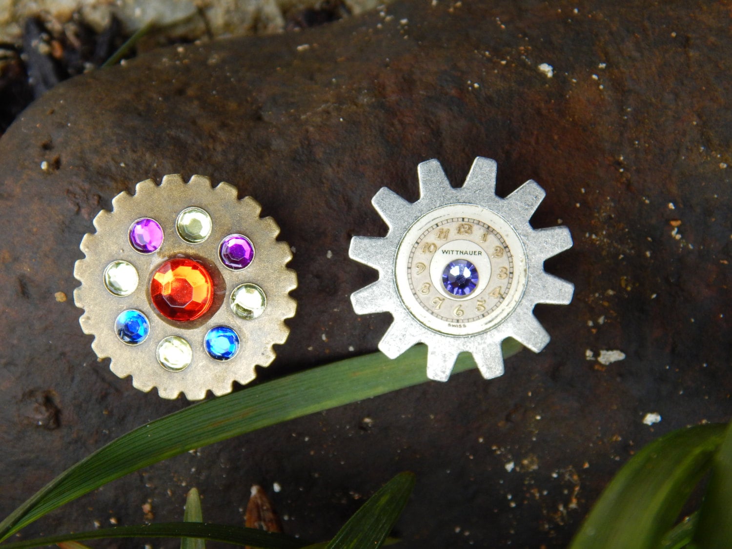 Zahnrad Glitz Button Cover Set - Vintage Uhrenteile Zahnrad Glitz Button Cover Set - Vintage Uhrenteile von DancingMantisJewelry