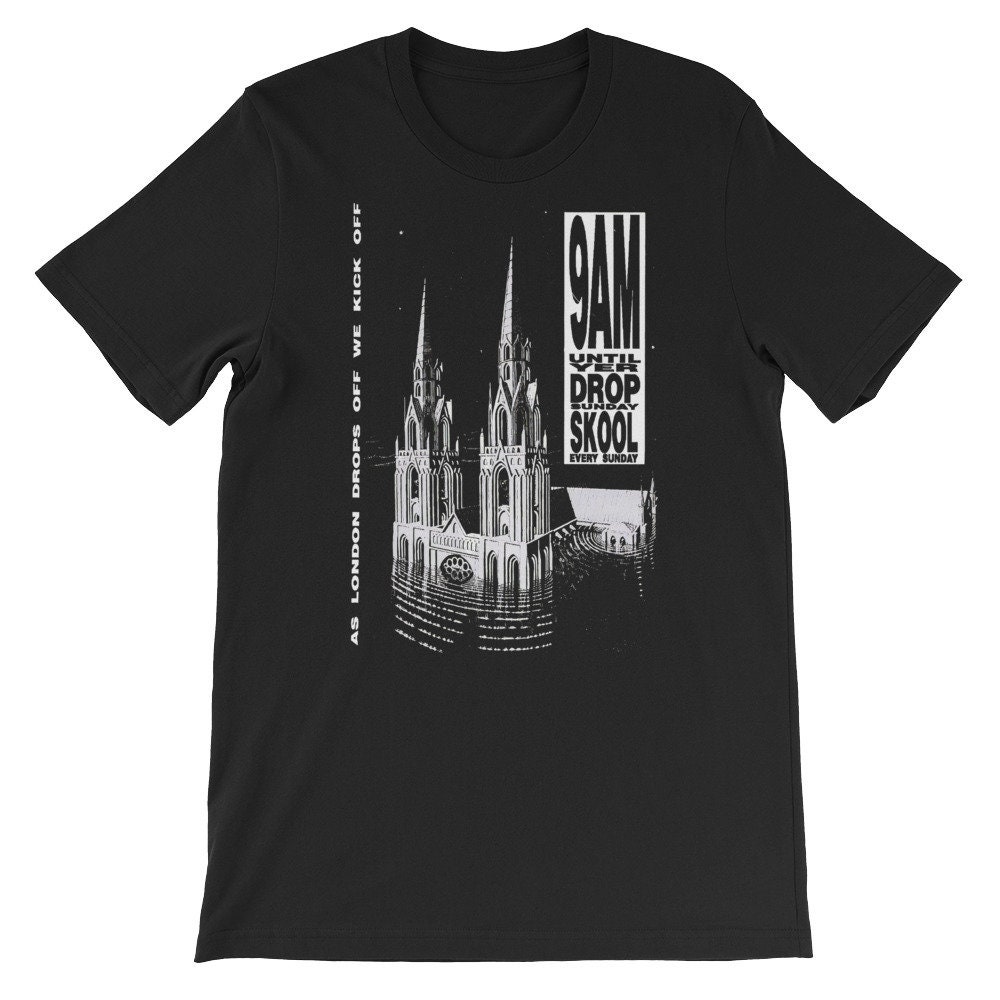 Rave Sunday Skool Techno T-Shirt Kurzarm Unisex Rave Sunday Skool Techno T-Shirt Kurzarm Unisex von DancingOnYourRave