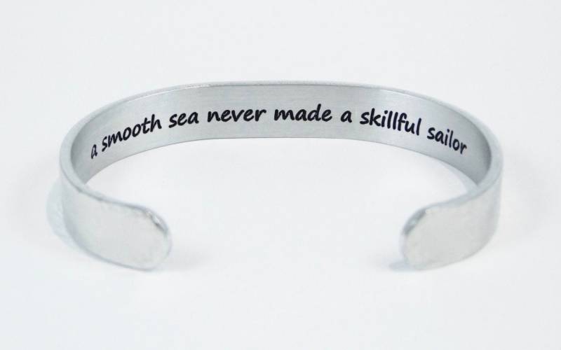 Inspirierendes Geschenk | Eine Glatte See Nie Einen Geschickten Seemann Ermutigungsgeschenk Geschenke Zur Genesung Für Frauen Sohn Sucht Inspirierendes Geschenk | Eine Glatte See Nie Einen Geschickten Seemann Ermutigungsgeschenk Geschenke Zur Genesung Für Frauen Sohn Sucht von DandLDesigns4U