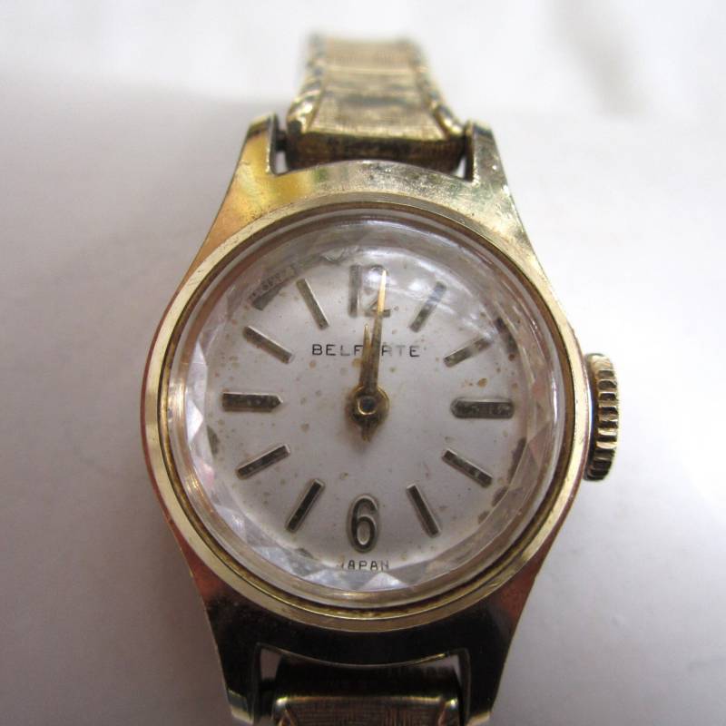 Circa 1960Er Jahre Era Belforte Damen-Armbanduhr Mit 10K Gold-Gefülltem Stretchband von DandLVintage