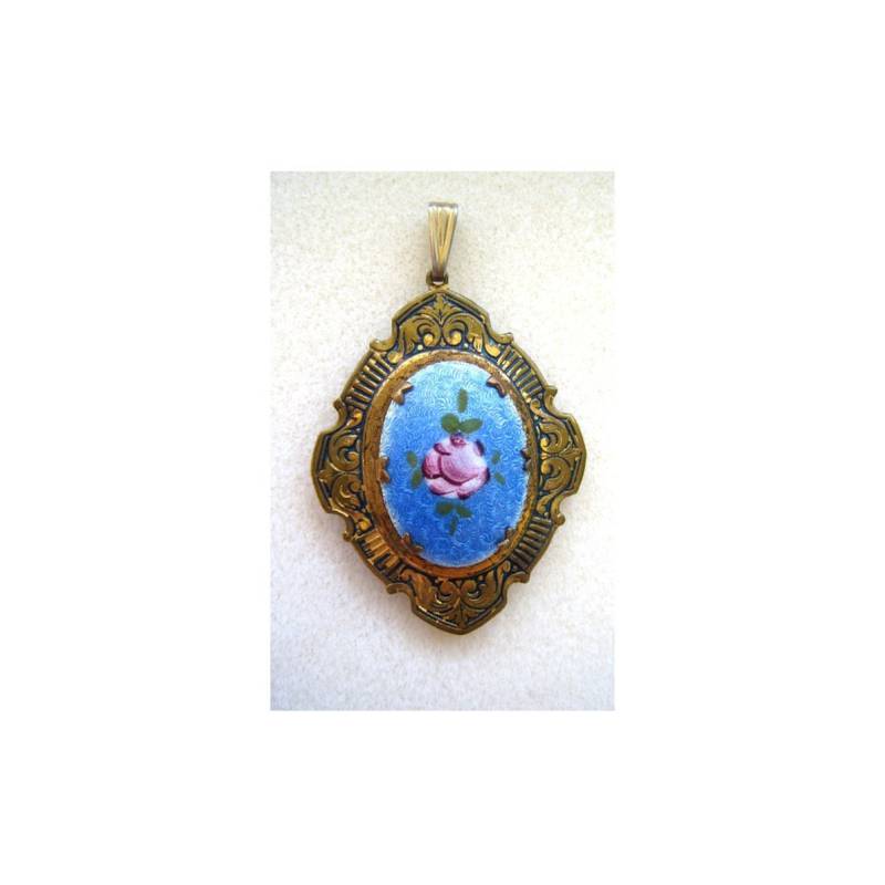 Mid-Century Revival Messing Und Blaue Emaille Bemaltes Medaillon Mid-Century Revival Messing Und Blaue Emaille Bemaltes Medaillon von DandLVintage