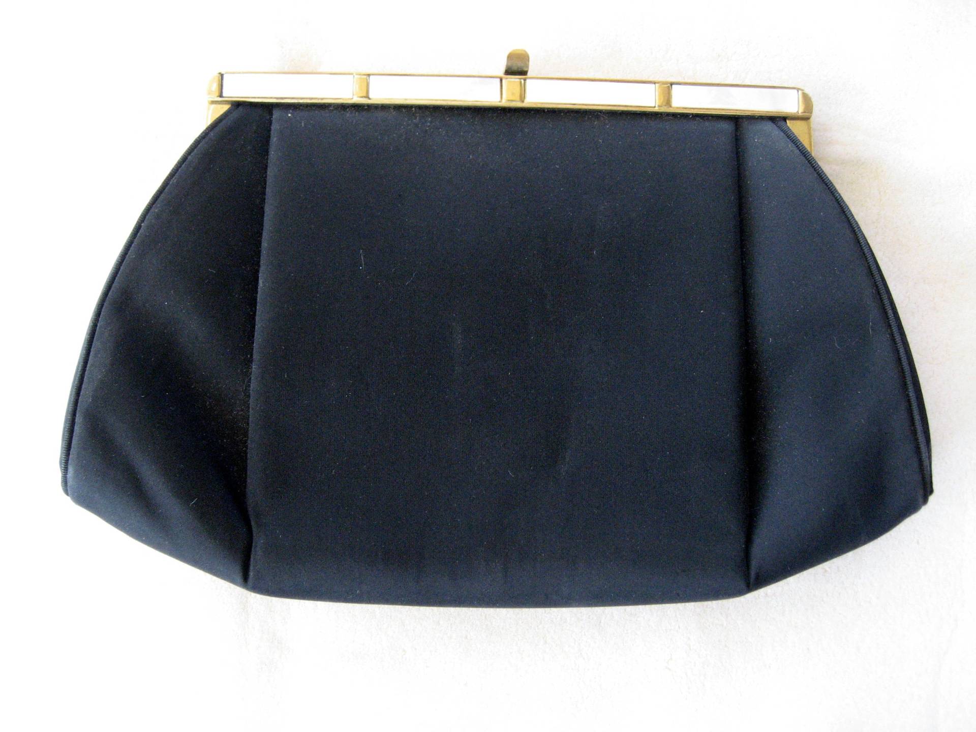 Nach Fünf Schwarze Handtasche Mit Perlmutt-Trim von DandLVintage