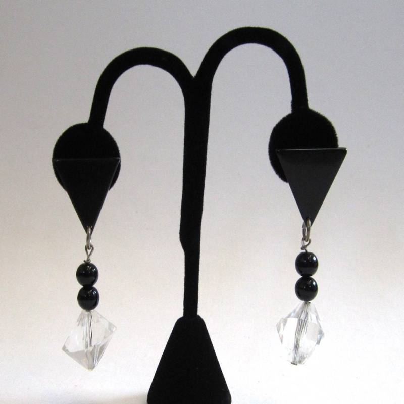 Schwarze Und Klare Architekten Lucite Drop Durchbohrte Ohrringe Schwarze Und Klare Architekten Lucite Drop Durchbohrte Ohrringe von DandLVintage